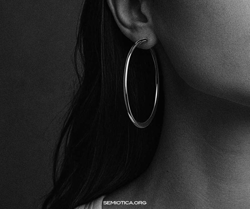 Dalla morfologia della fiaba alla teoria generale del racconto Dalla morfologia della fiaba alla teoria generale del racconto